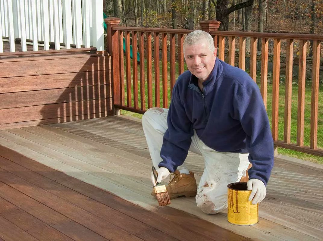 J&amp;W Lumber invited <a href="/Penofin1/">Penofin</a> representative William Barr to discuss the differences in deck stains, the importance of choosing a penetrating oil-based product, and how often homeowners should stain their #decks. buff.ly/3MveTHD #lumber