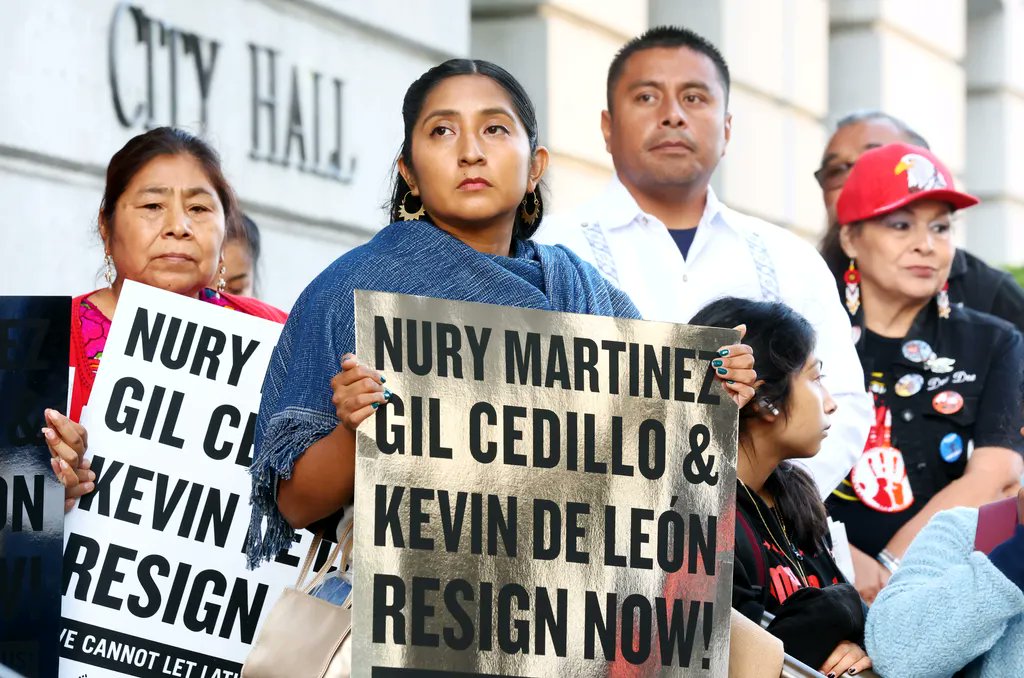 Bye Felicia Time to take a page from Liz Truss' book! 💰 Salary of $229,000 (plus about $80,000 in benefits) holding you back? LA Council member Kevin de León says he won't resign in first interviews since release of leaked recording ignited scandal politi.co/3Fd6U0j