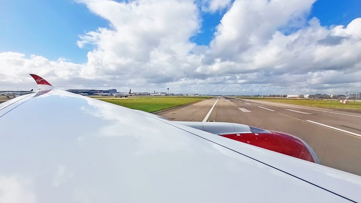 charlest103's tweet photo. New Video Uploaded to YouTube! ✈️ Virgin Atlantic A350 Take Off at London Heathrow ▶️ https://t.co/E4BYcpH0dz https://t.co/6cdDA7B1mP