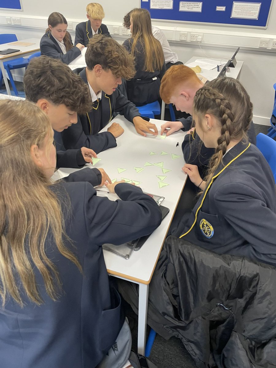 SRA_PE_Dance's tweet photo. Year 10 using a Tarsia jigsaw puzzle to work out the cardiovascular system today. Fantastically competitive! #ScholarlyHabitsOfMind #Oracy #Curiosity #HigherOrderThinking https://t.co/5TwPXNJs29