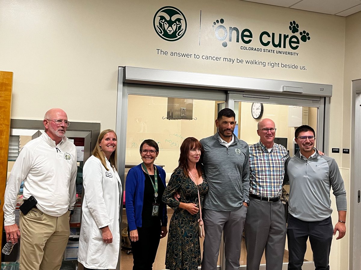 Welcome to the newest members of Team One Cure – @CSUFootball Coach Norvell, Kim Norvel & athletic director Joe Parker! They visited the #FlintAnimalCancerCenter to see #OneCure in action. Together, we’re ready to tackle cancer this weekend! onecure.com