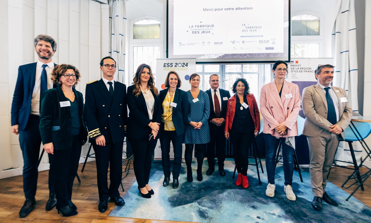 🤝 Ce matin avait lieu le lancement de la Fabrique Economique et Solidaire des Jeux en présence du @Prefet75_IDF Marc Guillaume et de la Ministre @MarleneSchiappa. L'occasion de donner la parole aux réseaux de l'ESS et des TPE/PME et mettre en lumière la dynamique des Jeux.