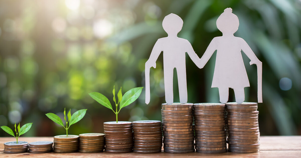The IRS is cracking down on what it considers to be abusive tax shelters. A lot of them are being marketed to small enterprise homeowners by insurance coverage professionals, monetary planners and even accountants and attorneys.  #retirementplan #Sued

financialschemeforretirement.com/get-sued/
