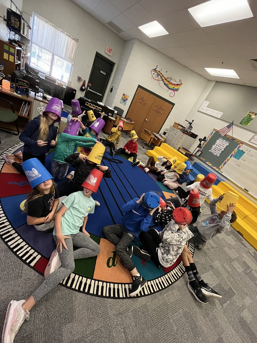 Ms Foster tweet media