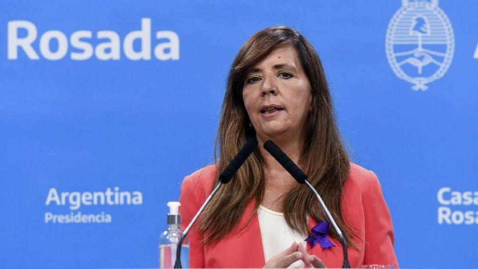 LIM_899's tweet photo. 🔊La portavoz presidencial, Gabriela Cerruti (@gabicerru) se refirió acerca de los dichos de Alfa, de Gran Hermano y las acciones que tomará el Gobierno, en diálogo con @Sietecase en #LIM.

👉Reviví todo lo qué dijo en 
https://t.co/ACtd39QIMc https://t.co/Mh8iEiX0Uz