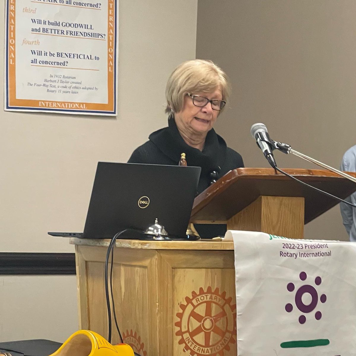 Rotary Burlington Central tweet media