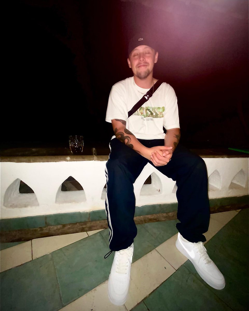 RabsFB's tweet image. All smiles