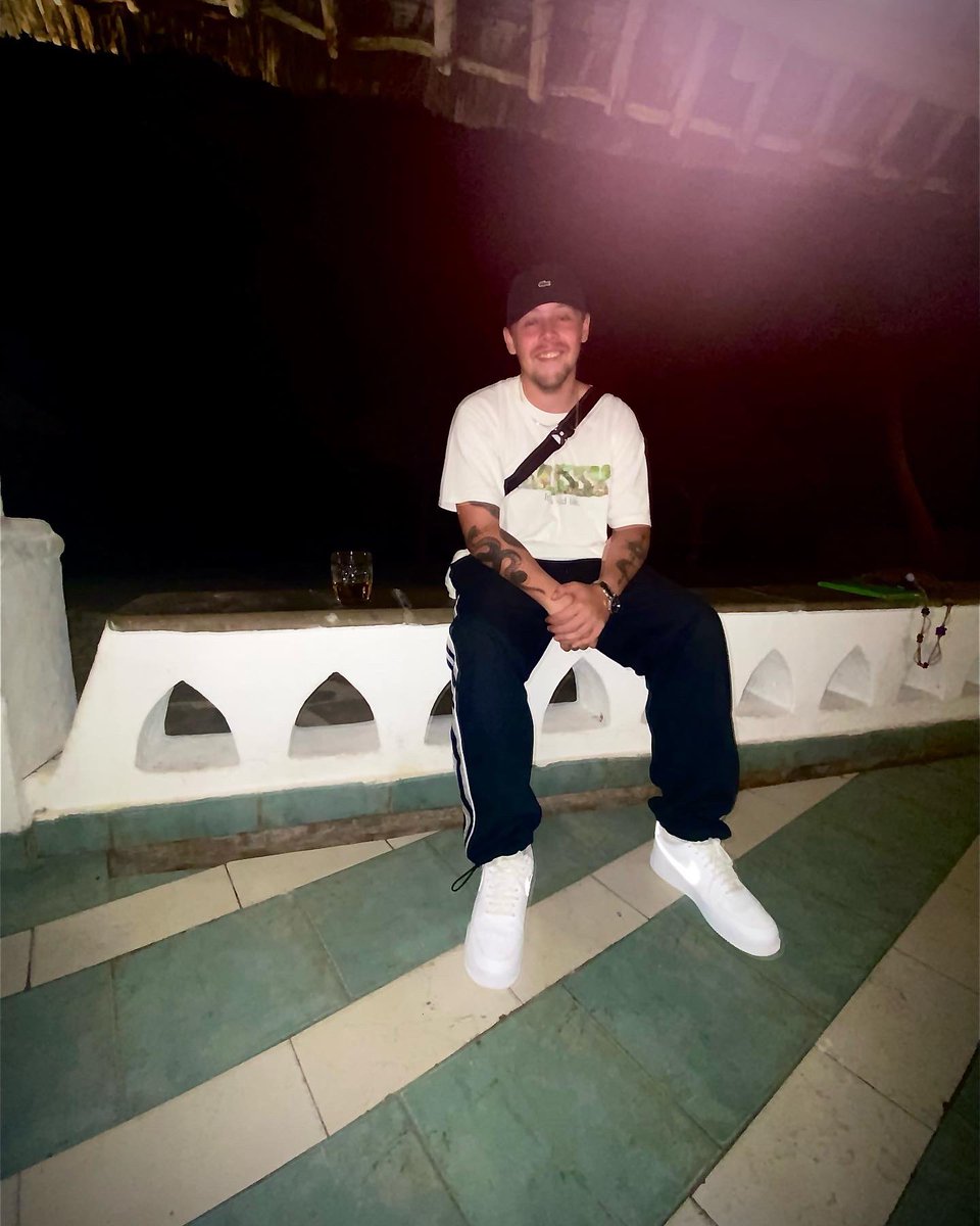 RabsFB's tweet image. All smiles