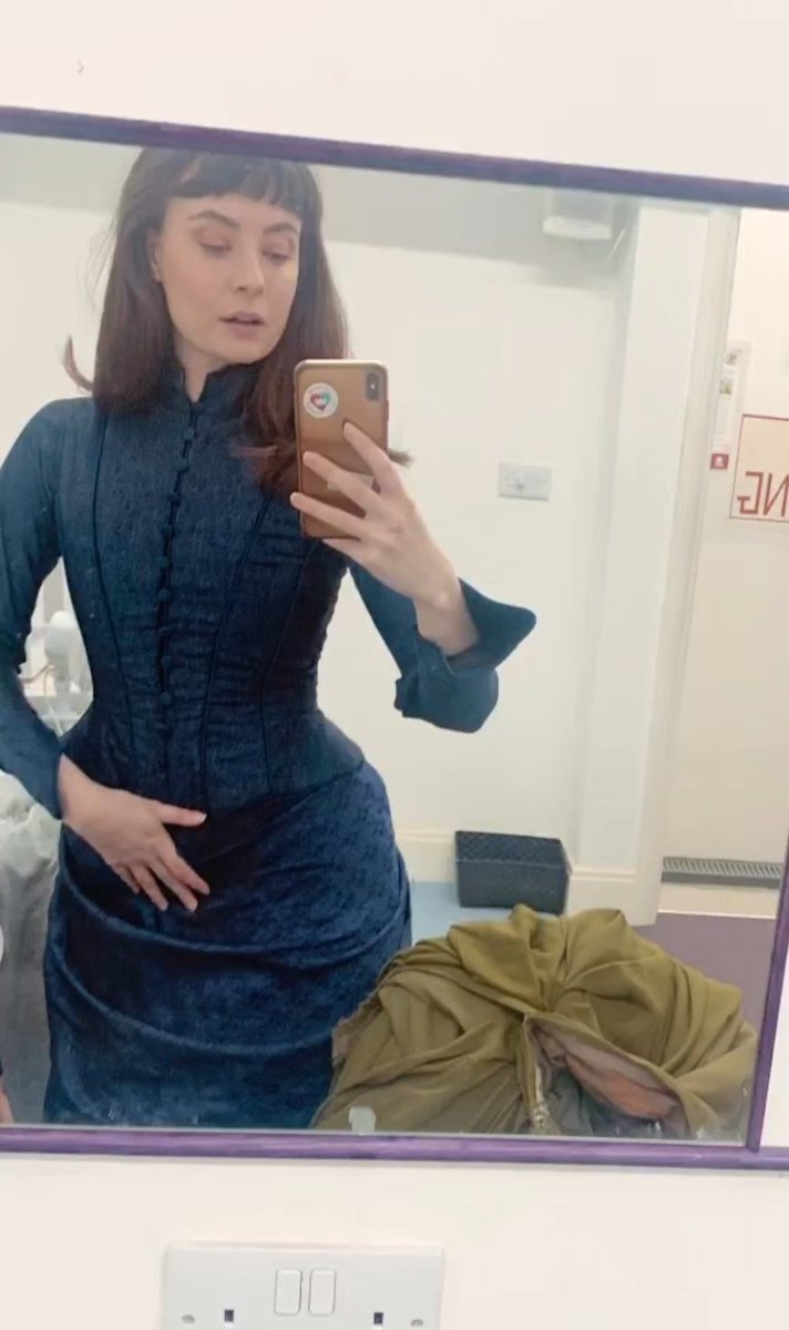 VAfandomUSA's tweet photo. Selfies of Guardian Alberta Casey (Jennifer Kirby).
#RenewVampireAcademy 

👉 STREAM episodes 1-9 of
#VampireAcademy NOW:
On #PeacockTV

📺🩸🧛‍♂️🗡️🧟‍♂️👊🌹💜🛡💫🔥💧
ICYMI: I'll be posting news
for the cast &amp; the #VAseries! #VATVshow #VAfamily https://t.co/KktUTw5Fmv