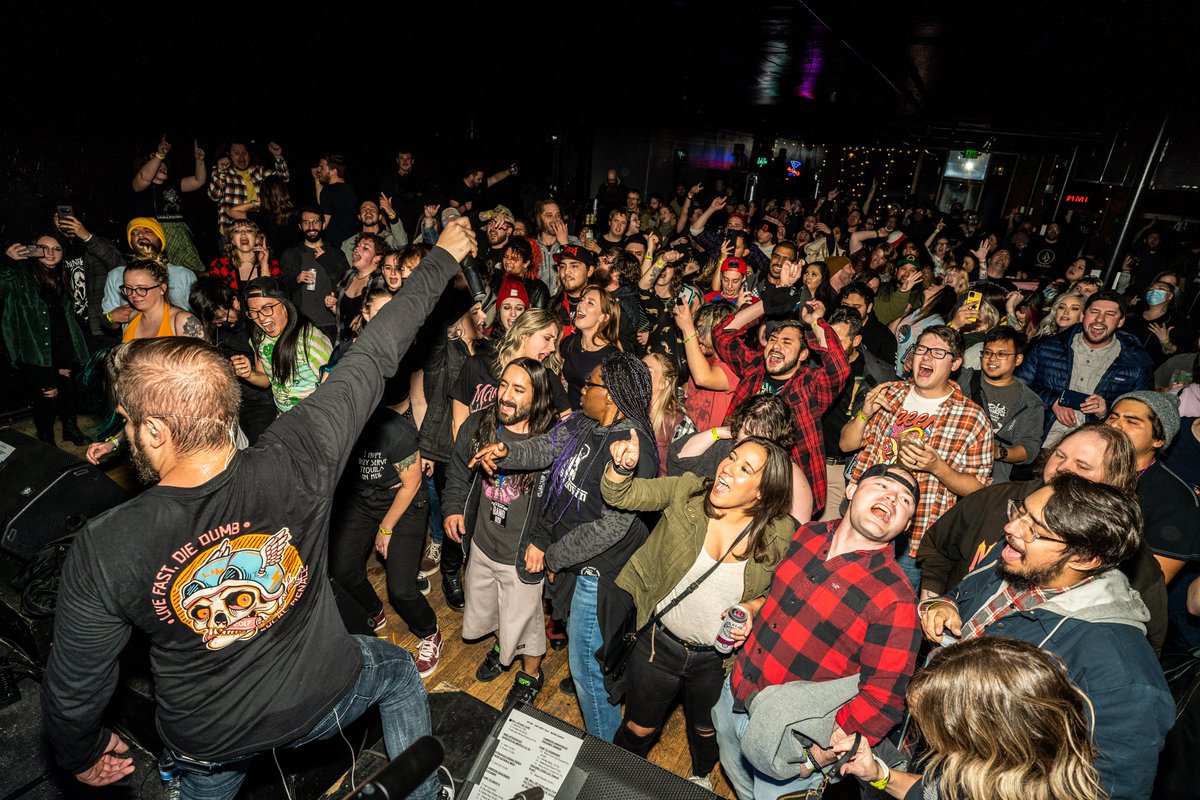 Van Full of Nuns tweet media