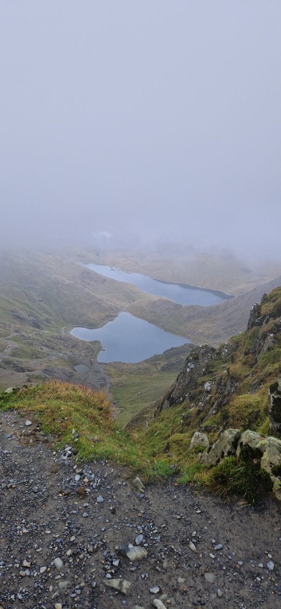 ChohanSmita's tweet photo. Made it to the top of Snowdon! 🙌🏾
.....and made it back down! https://t.co/uUsoI6N9CB