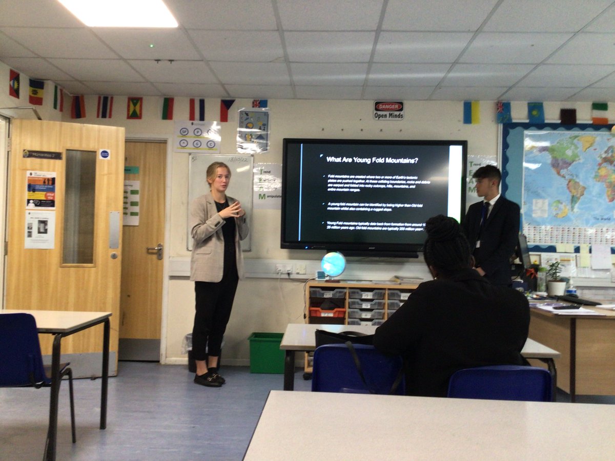 SRA_Geography's tweet photo. Year 13 teaching each other about plate margins. #scholarlyhabitsofmind #oracy https://t.co/f9Ngxnjjgc