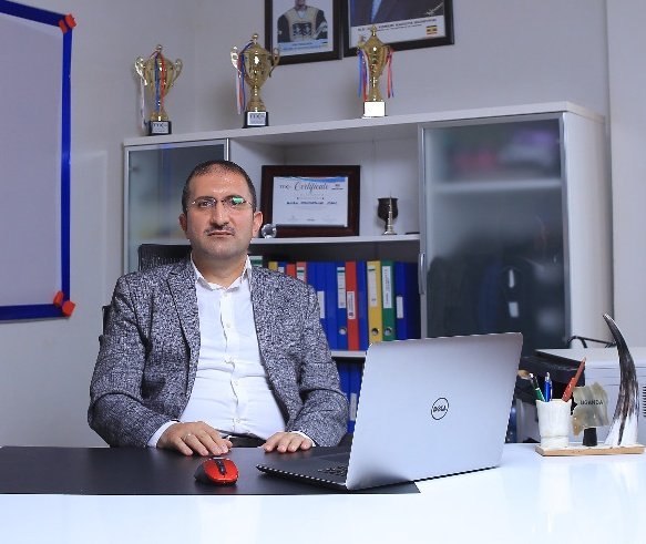 LypUg's tweet photo. #LYPFamily 
Meet Lokman Cinar, @LokmanCinar a Software Developer. He is a passionate person with a goal for betterment and service to humanity. His interests are in academia, education, peace &amp; dialogue, trade and business development.
#ReadingisLeading https://t.co/bPb5ffIV90