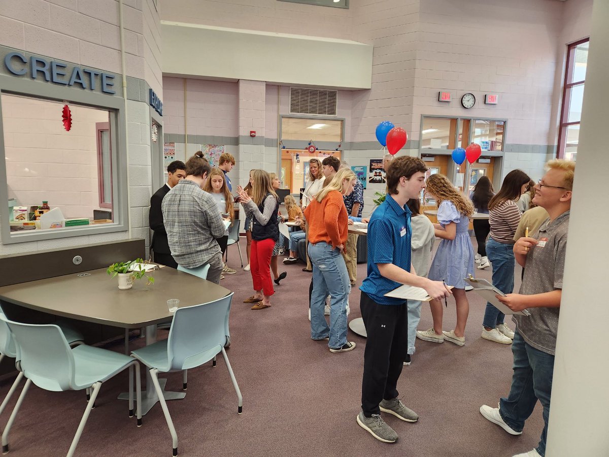 CalvertSS's tweet image. How about a little campaigning? Ms. Hoetzlein’s HHS AP Government students were on the campaign trail today. It was awesome. RISE in action!