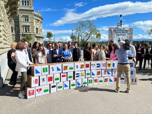 «Dass wir in der Schweiz nicht das volle Arbeitsmarktpotenzial ausnutzen und Menschen für ihre Erwerbstätigkeit steuerlich bestrafen, ist gerade in Zeiten des Fachkräftemangels absolut unverständlich» Roland A. Müller, Direktor Arbeitgeberverband #individualbesteuerung