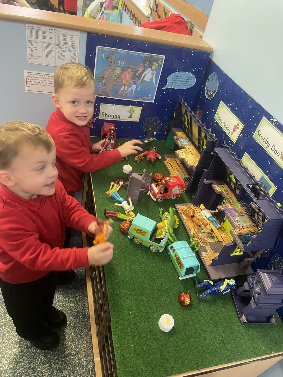 XdaniEyax's tweet photo. Loved today at stay and play #redscope #cleverkittens @RedscopeEY @RedscopeSchool https://t.co/SSTcFPbJCn