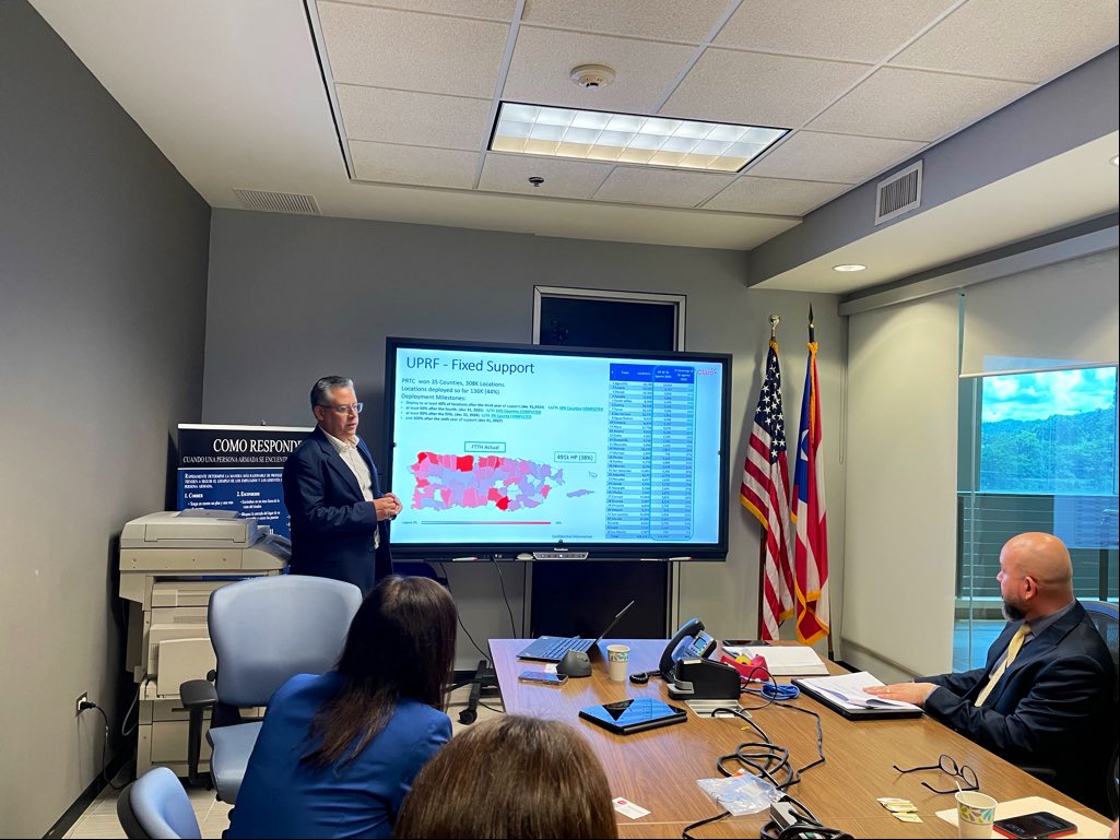 FCC's tweet photo. This week, Chairwoman @JRosenworcelFCC and FCC staff traveled to Florida and Puerto Rico for a firsthand look at recovery efforts following Hurricanes #Fiona and #Ian. They were able to speak with local officials, meet with @GovPierluisi, and visit emergency alert centers. https://t.co/QFZZWzW2bG
