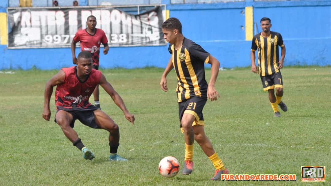 Acabral06's tweet photo. Tbt em vermelho e preto🏆❤️🖤 https://t.co/wDab4vvvPO