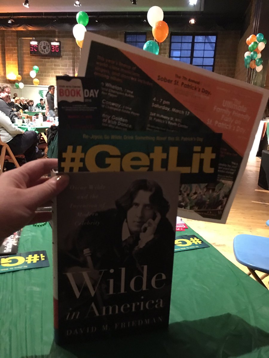 SoberStPatsDay's tweet photo. Congratulations @IrishArtsCenter #50thAnniversary #SpiritofIreland Gala!
We @SoberStPatsDay appreciate your leadership & partnership & friendship 🤍☘️
#NewIAC #IACBookDay #GetLit #ReclaimTheDay #SoberStPatricksDay https://t.co/GiOAO9TZNb