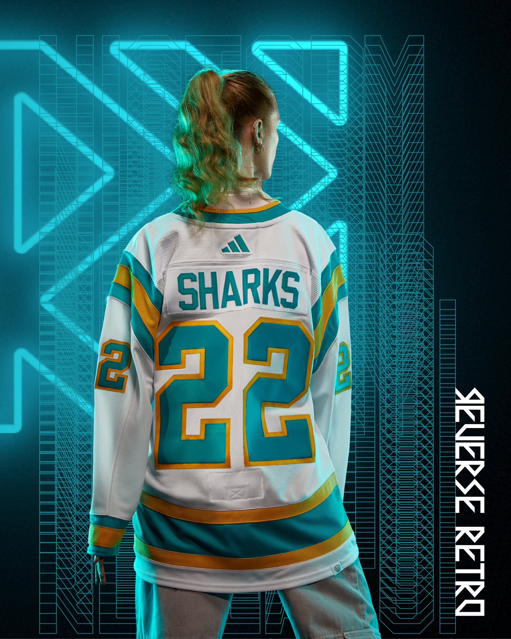 NHL on X: 🦭 SEAL SEASON 🦭 The @SanJoseSharks are debuting their  #ReverseRetro jerseys! The throwbacks are inspired by the 1974 California  Golden Seals, the Bay Area's first NHL team. 🌊  /
