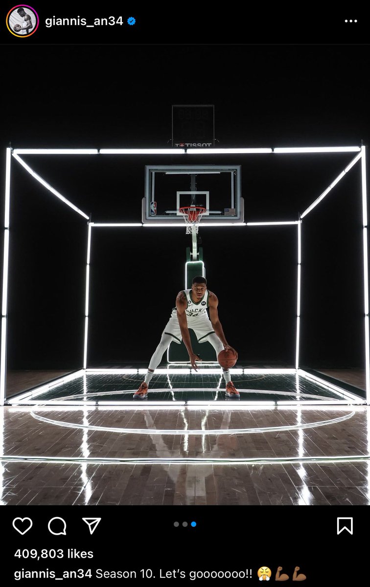 Molly Morrison on Twitter "why does giannis look like he’s in joe