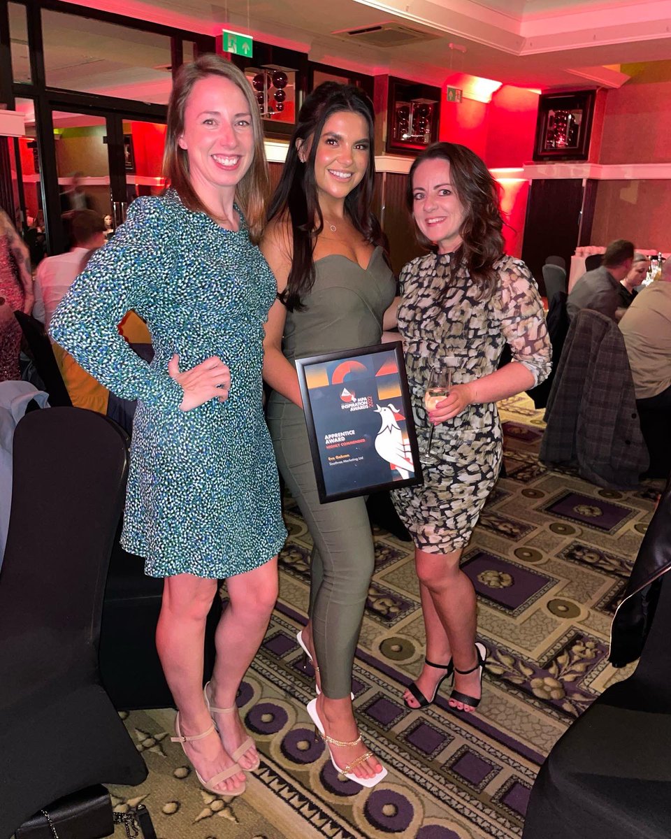 Sixothree_Mktg's tweet photo. Congratulations to Eve for winning the Highly Commended award for the Apprentice of the Year Category at the MPA Inspiration Awards last night! 🤩 @MPAweareyou 

An amazing achievement and thoroughly deserved. We are all very proud of you, Eve! ✨ @TheJuiceAcademy 

#MPAawards https://t.co/KOIoXzZvwp