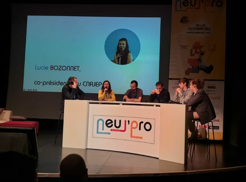 Cnajep's tweet photo. Intervention aujourd'hui de Lucie Bozonnet coprésidente du @Cnajep en charge des politiques #jeunesse à la table ronde du #Neujpro "Que faut-il faire évoluer ? La méthode : il faut améliorer la façon de faire des politiques de jeunesse" https://t.co/k9n4wXAUXl