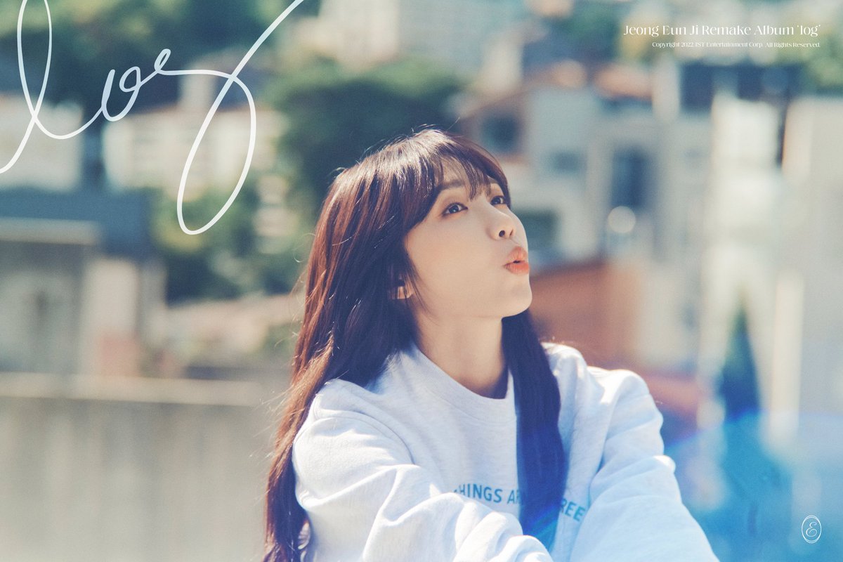 KpopperFanmulti's tweet photo. 📸 Divulgado fotos conceito #Daily_log📼 da #EunJi integrante do grupo #Apink do seu Remake Album
[log] que será lançado no dia 2 de novembro! 

#은지 #EunJi_comeback 
#log https://t.co/grXpaQ04pz
