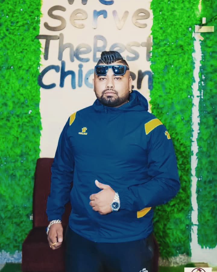 बर्तमान देखेर कसैलाई पनि हेला नगर्नुस किन कि भबिस्य कसैले दिखेको हुदैन
#शुभरात्री ❤️😘💪👈️🙏🙏🙏