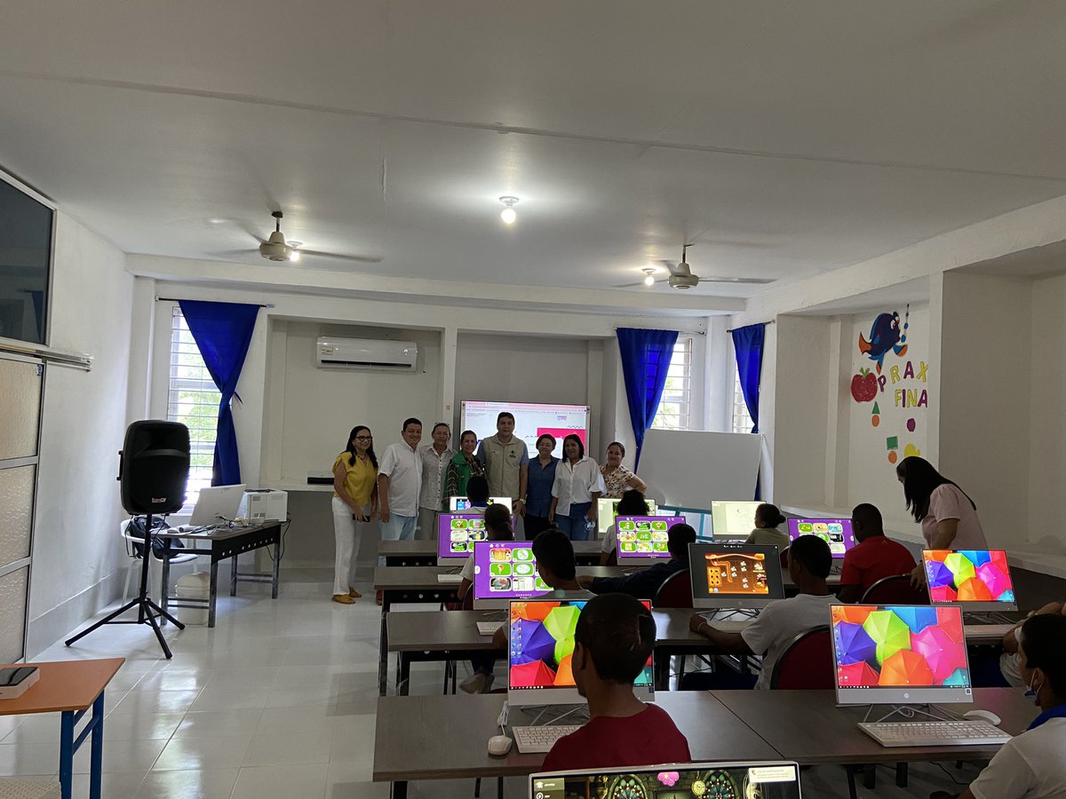 jhonybuelvas's tweet photo. Participamos en la inauguración de la sala de informática que beneficiará a 200 niños, niñas y adolescentes con discapacidad del ICBF en el municipio de Sampués. De esta manera se promueven las habilidades y el desarrollo cognitivo de la niñez y adolescencia en Sucre. https://t.co/FxTQA7yxvl