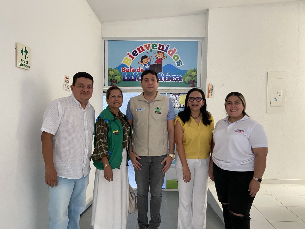 jhonybuelvas's tweet photo. Participamos en la inauguración de la sala de informática que beneficiará a 200 niños, niñas y adolescentes con discapacidad del ICBF en el municipio de Sampués. De esta manera se promueven las habilidades y el desarrollo cognitivo de la niñez y adolescencia en Sucre. https://t.co/FxTQA7yxvl