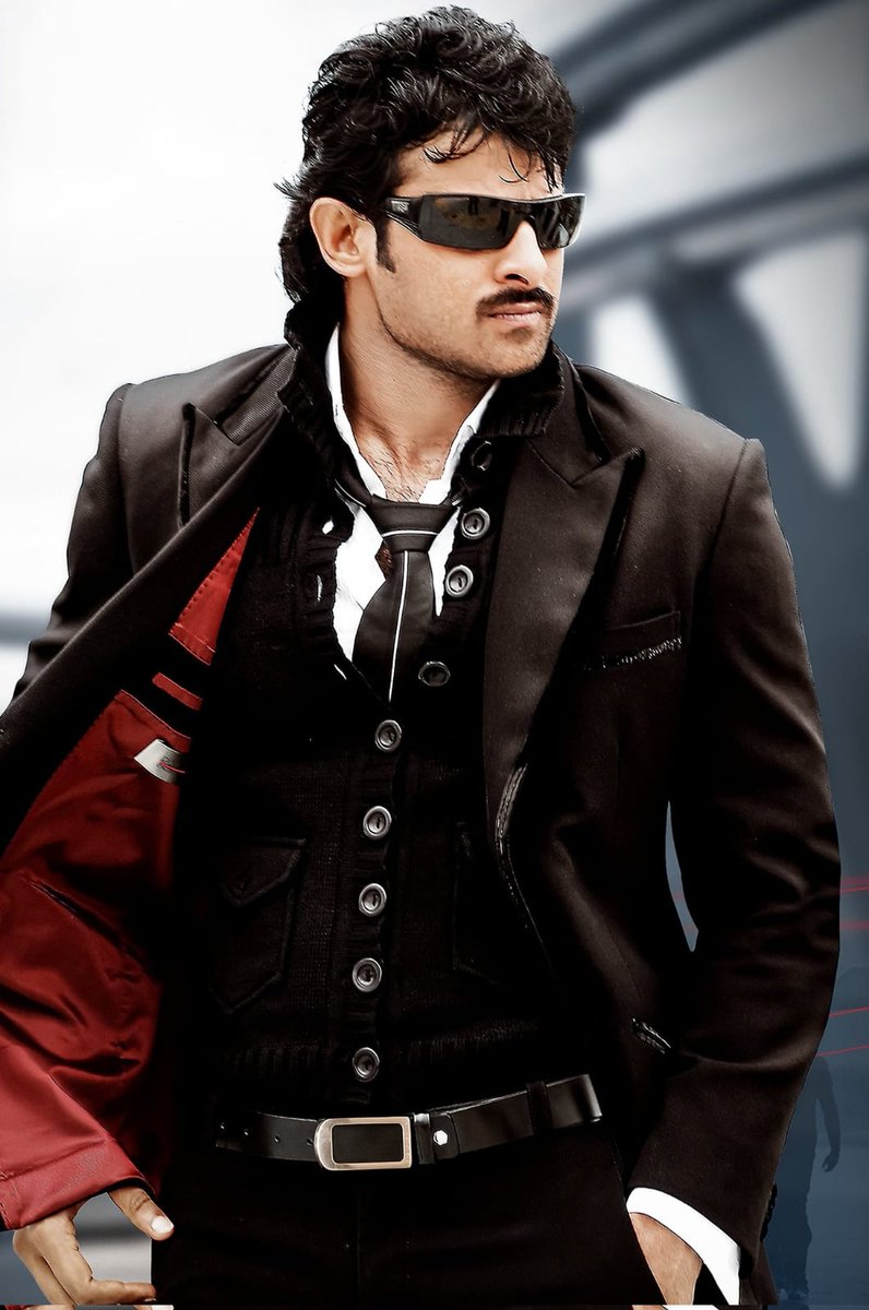 southcinemaaaa's tweet photo. Housefull Shows allover for #Billa Re-release! Just Rebelstar #Prabhas things 🔥 https://t.co/ngyRyFN555