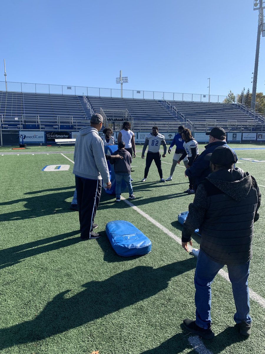 Today we had the pleasure of partnering with the Beautiful Lives project to give individuals with disabilities &amp; special needs an opportunity to meet our players/coaches &amp; run through some drills! It was a special moment 🙌🏿