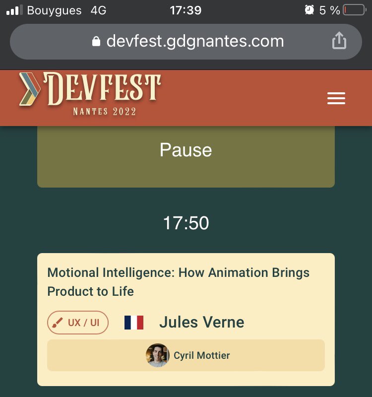 Motional intelligence now with <a href="/GensDeConfiance/">Gens de Confiance</a> by <a href="/cyrilmottier/">Cyril Mottier</a> #DevFestNantes