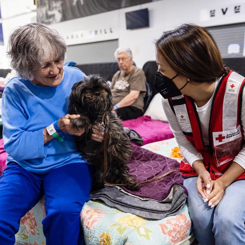 You know it, we know it: Pets are family! Which is why @PetSmartChariTs is pledging $2M to @RedCross to help meet the needs of people & their pets affected by disasters. Read more about this incredible gift: rdcrss.org/RCPSCPartnersh…