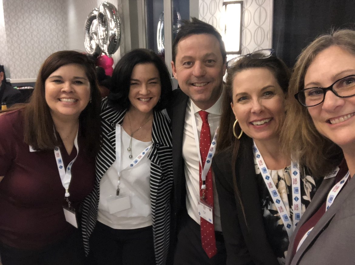 Call for Presenters! HR Professionals are GAINING MOMENTUM toward the future. Join the 2023 South Texas HR Symposium #STXHRS2023 We are looking forward to seeing you!! Complete the online speaker request: sahrma.wufoo.com/forms/present-… &amp; Check out our details  sahrma.org/2023-STXHRS