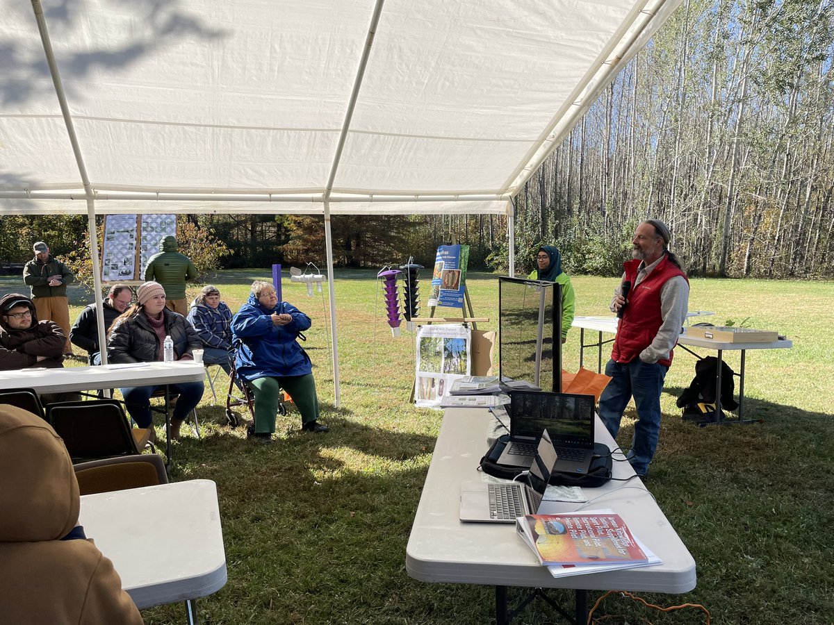 Few years later, another great turnout at the UT FRREC - Cumberland Research Forest discussing #tree #diseases: #LaurelWilt & #OakWilt, funded by @USDA_NIFA.  @UTAgResearch @UTIAg @utextension @epp_tn @UTPlantSciences #STEMoutreach