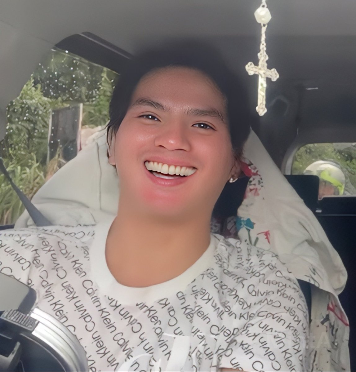 "Don't tell me what they said about me,tell me why they were so comfortable to say it around you,

ITULOY MO ANG LABAN 

#SongForMygzMolino
#SigawLehitimoLaunching