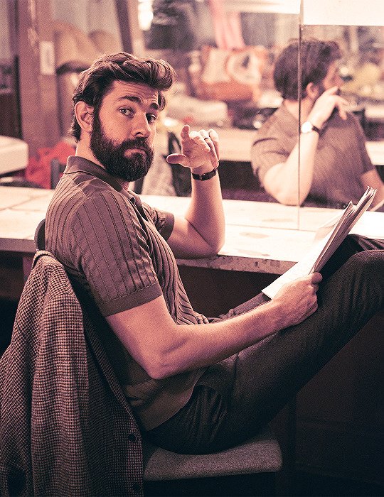 HAPPY BIRTHDAY JOHN KRASINSKI!  what a man! 