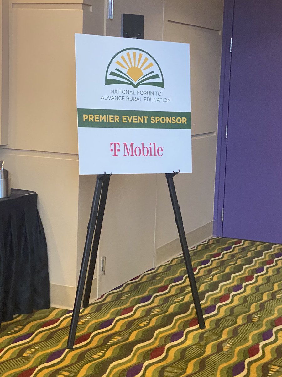 DiazSoffer's tweet photo. Good morning from Green Bay, WI! Great start to the day at the National Forum to Advance Rural Education @nrea1 @Staceybbriggs @JeffCarlson208 https://t.co/23T0PuzeR5
