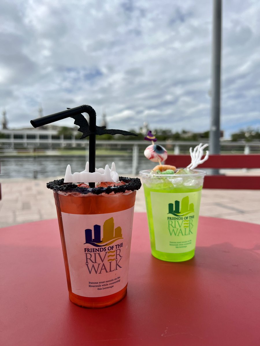 FourthFridayTPA's tweet photo. Our Information Hub, where you can pick up #FourthFridayTPA lanyards, will be at Curtis Hixon Park this month next to the BOOze Bar 👻

Can't wait to see you for a scary good time! https://t.co/J8b2XzNy16