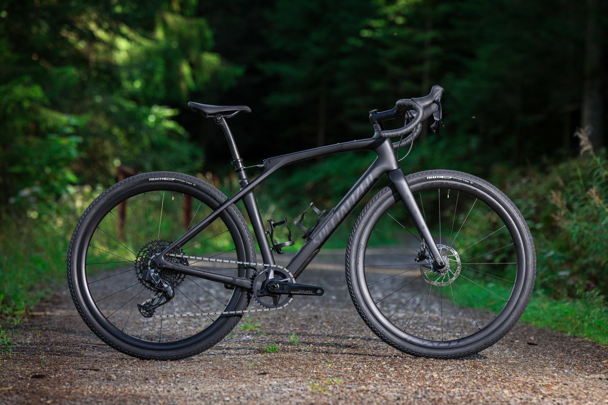 Well would you look at that, a radical new Specialized Diverge STR. And I've ridden it

youtu.be/XpijaUHWb8w