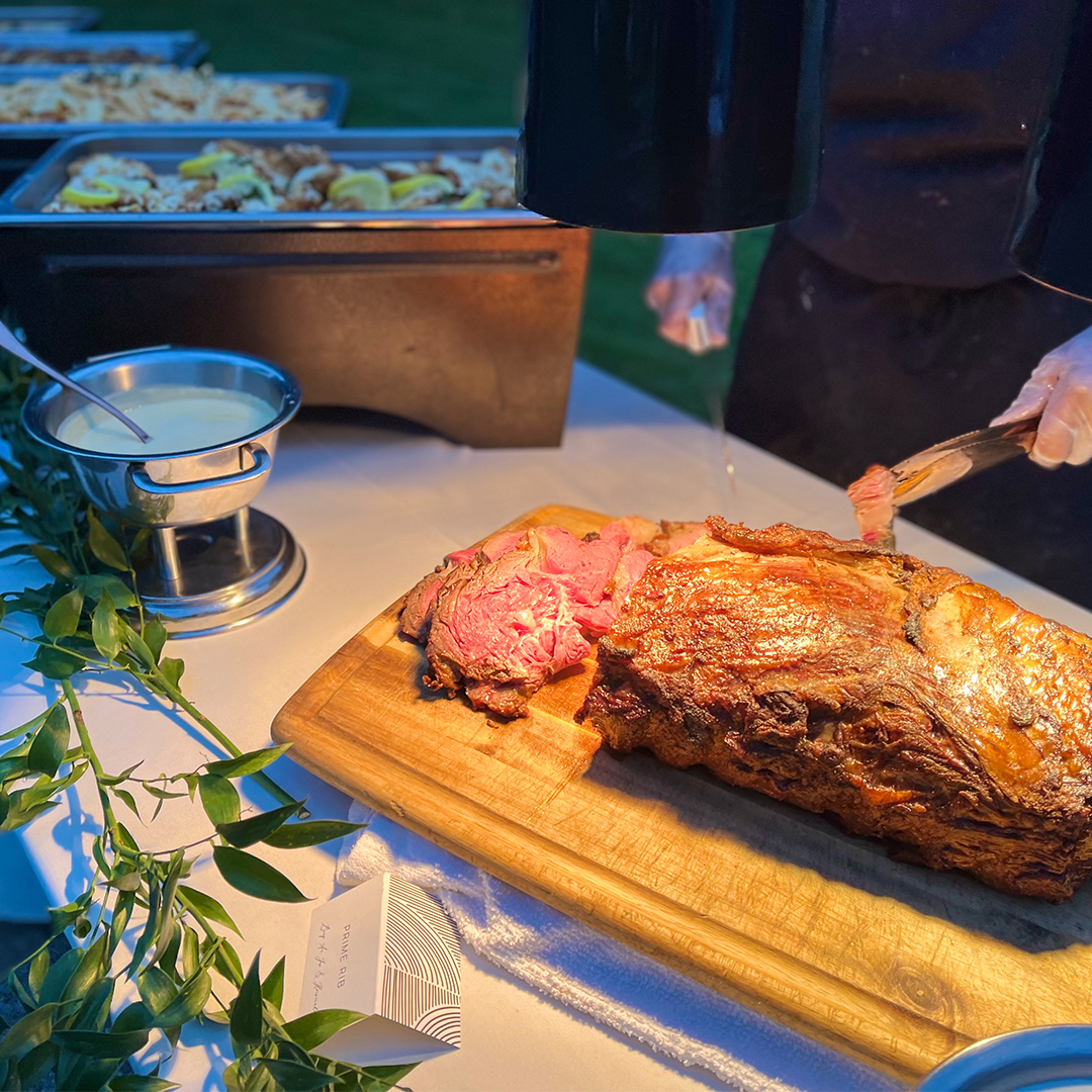 CTTCatering's tweet photo. ✨Serving up delicious food & drinks @mandanabarn✨
.
.
.
.
#mandanabarn #cny #wedding #reception #venue #catering #cater #foodspread #bar #bartender #eventvenue https://t.co/9qeQitkdOG
