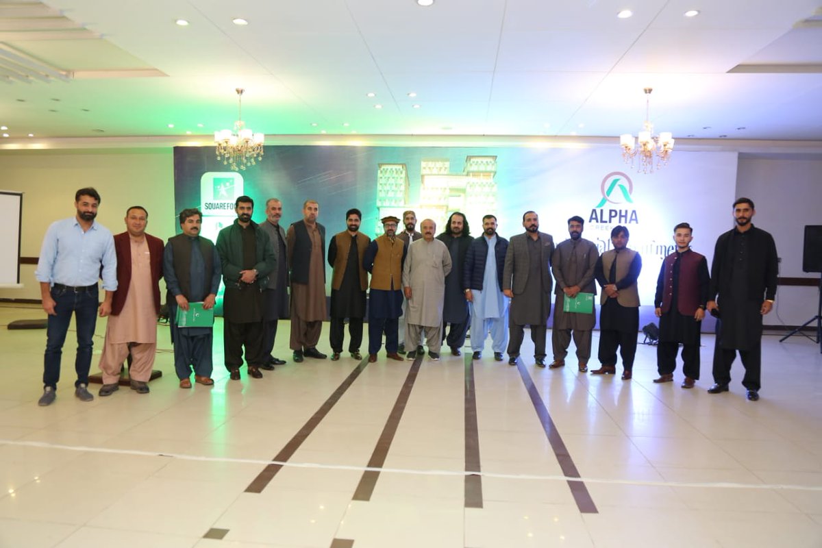 MeFixerr's tweet photo. Yesterday's dinner with dealers. Tomorrow we kickstart our Expo in Quetta at 3 pm after Jumma IA. 

@Squarefootpk https://t.co/jzTo2XcbTl