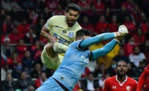 Una fue roja, la otra no. Ah ok.