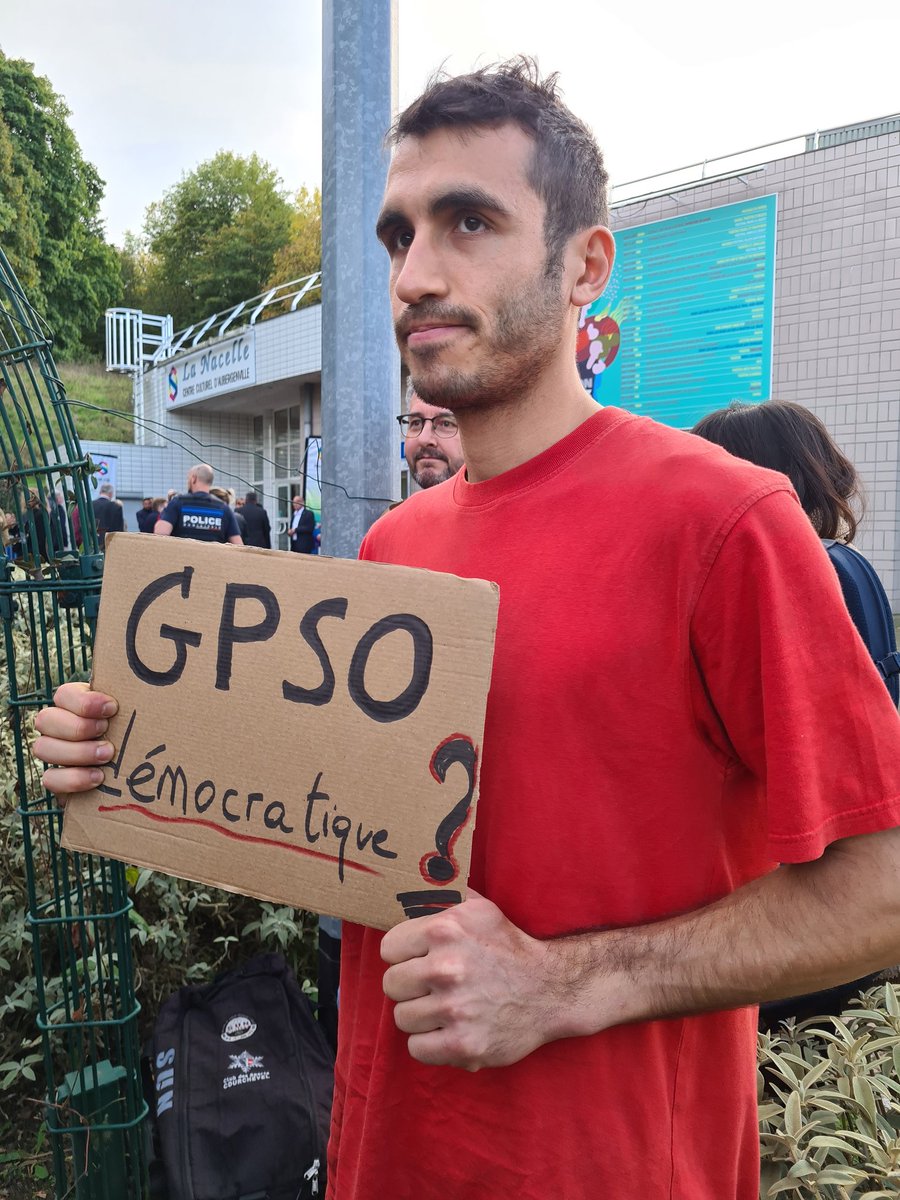 Poissy Demain ! tweet media