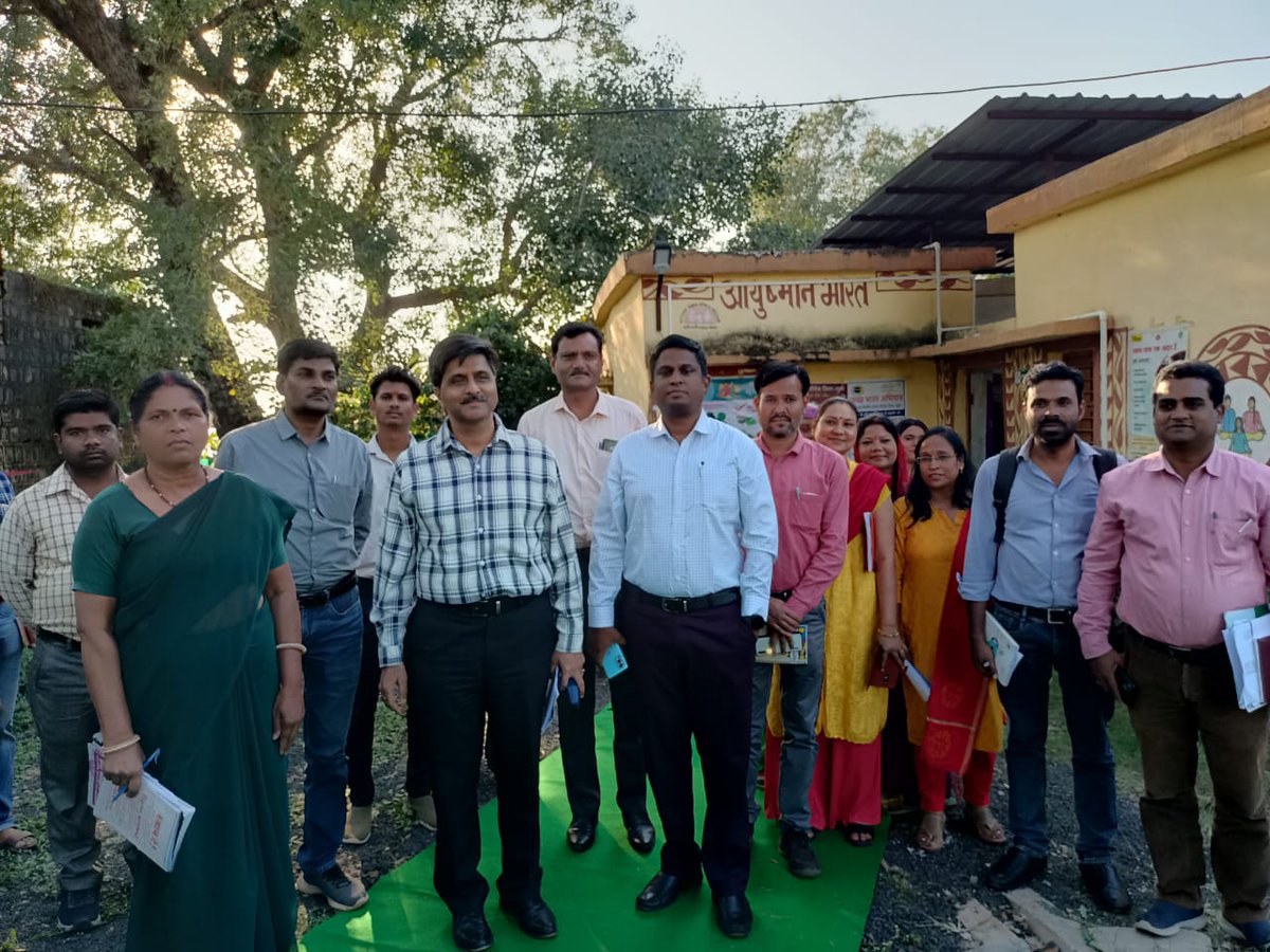 CollectorGuna's tweet photo. 💠 भारत सरकार गृह मंत्रालय दिल्ली के अवर सचिव एवं प्रभारी नीति आयोग श्री आशीष श्रीवास्तव द्वारा हेल्थ एंड वैलनेस सेंटर, छीपोंन का भ्रमण कर एनीमिया मुक्त कार्यक्रम की गतिविधियों का अवलोकन कर की गई समीक्षा।
--
@NITIAayog
@CMMadhyaPradesh
@JansamparkMP
-
RM : https://t.co/yxP2itmUIs https://t.co/bQ8T1SDOEj