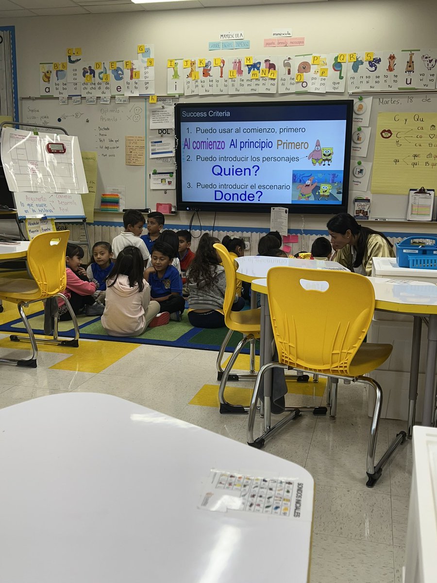 mr__guadarrama's tweet photo. 1st grade champions learning about plot elements, discussing their success criteria and getting a little help from @JBALVIN’s music! #MakingReadingFun #HouseOfChampions 🦅 @EddieElem https://t.co/euUCZ7FcDO