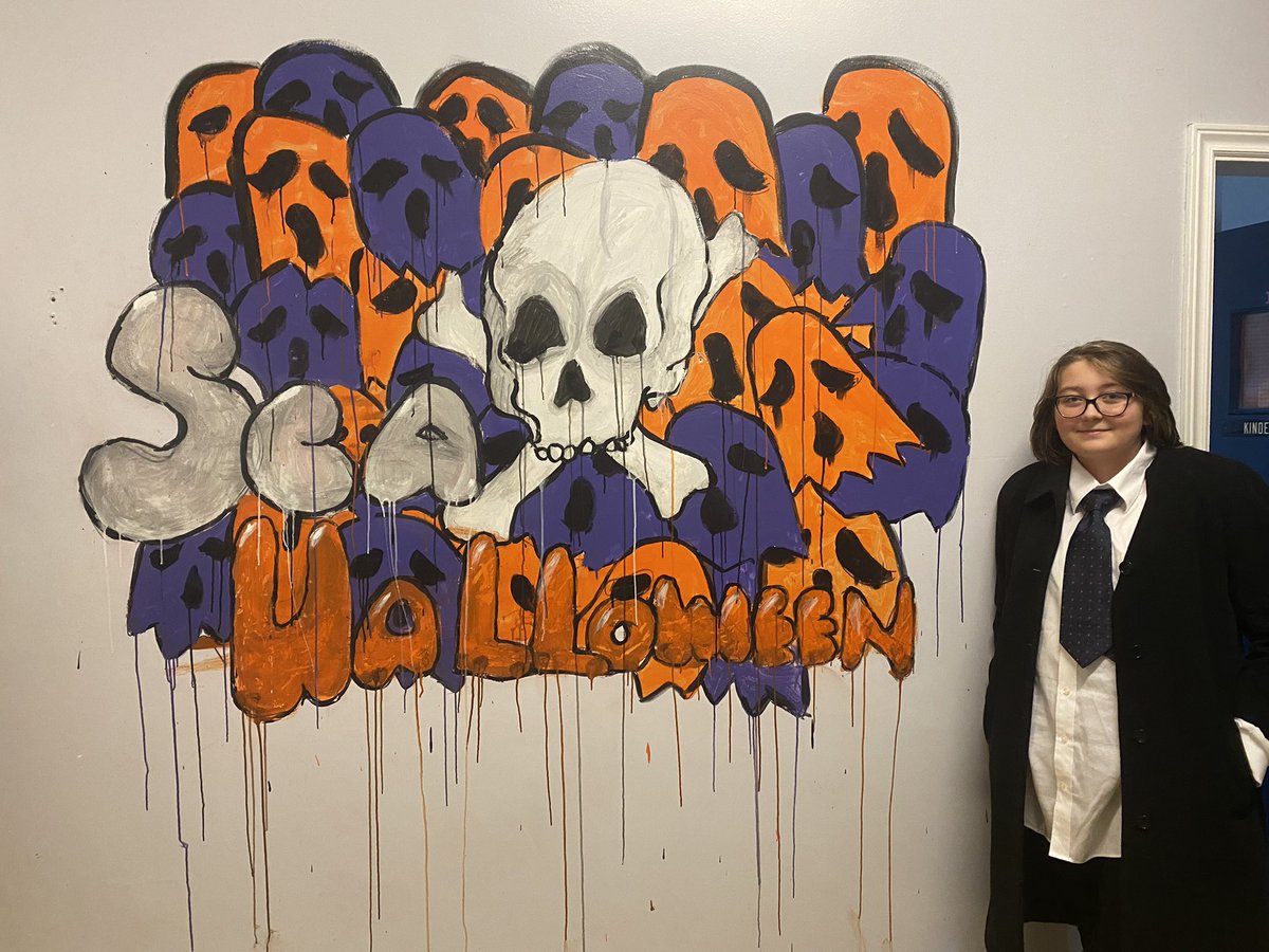 Phase one of the Passion Project is complete. A Halloween 👻 Mural that is just about perfect. We are so proud of our Artist in Residence ! @NLESDCA