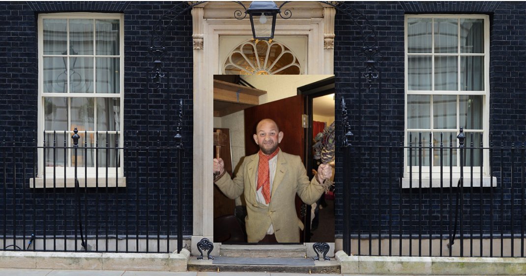 georgesandbach's tweet photo. @TomRWelch I prefer this guy https://t.co/b2TtorPhhU